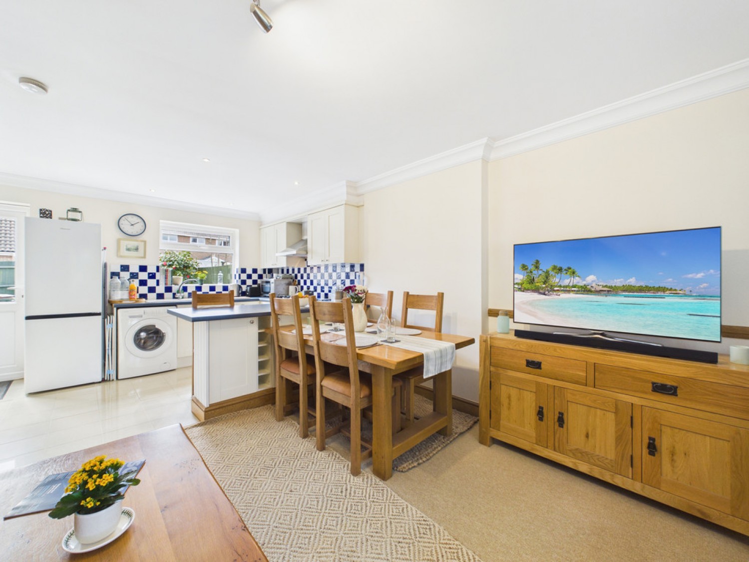 2 bedroom House for Sale Holbrook School Lane, Horsham