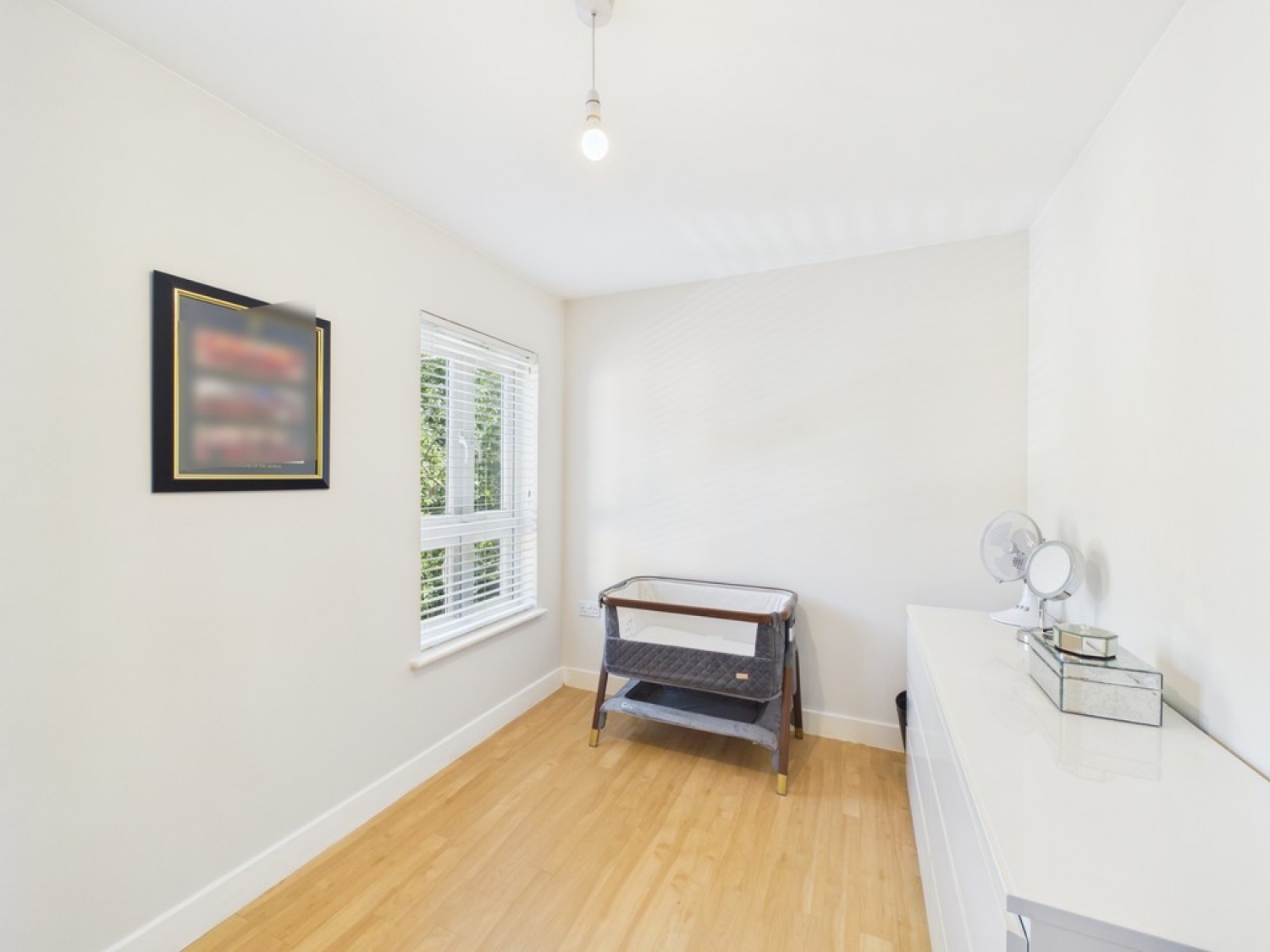 2 bedroom House for Sale Pound Hill, Crawley