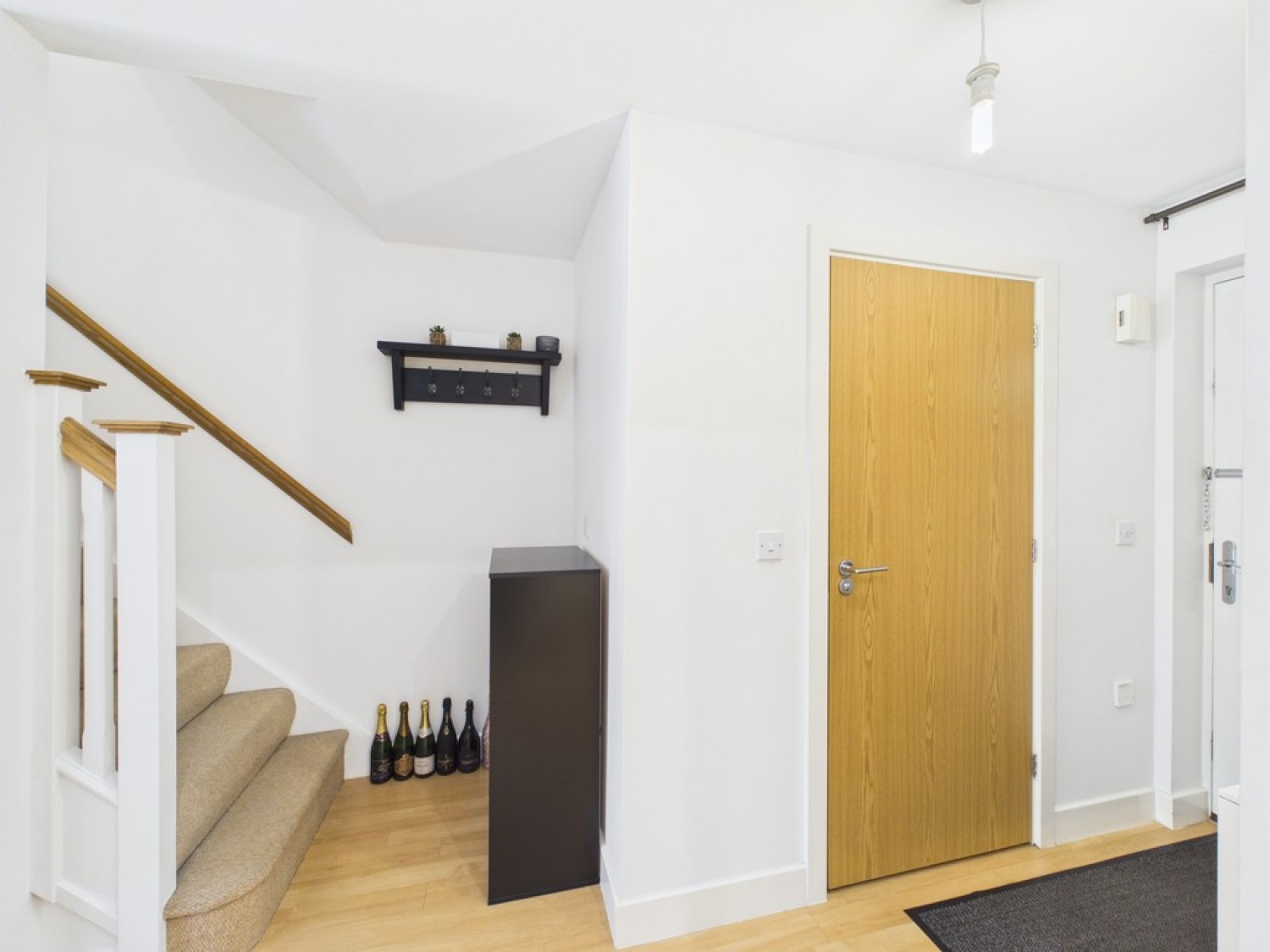 2 bedroom House for Sale Pound Hill, Crawley