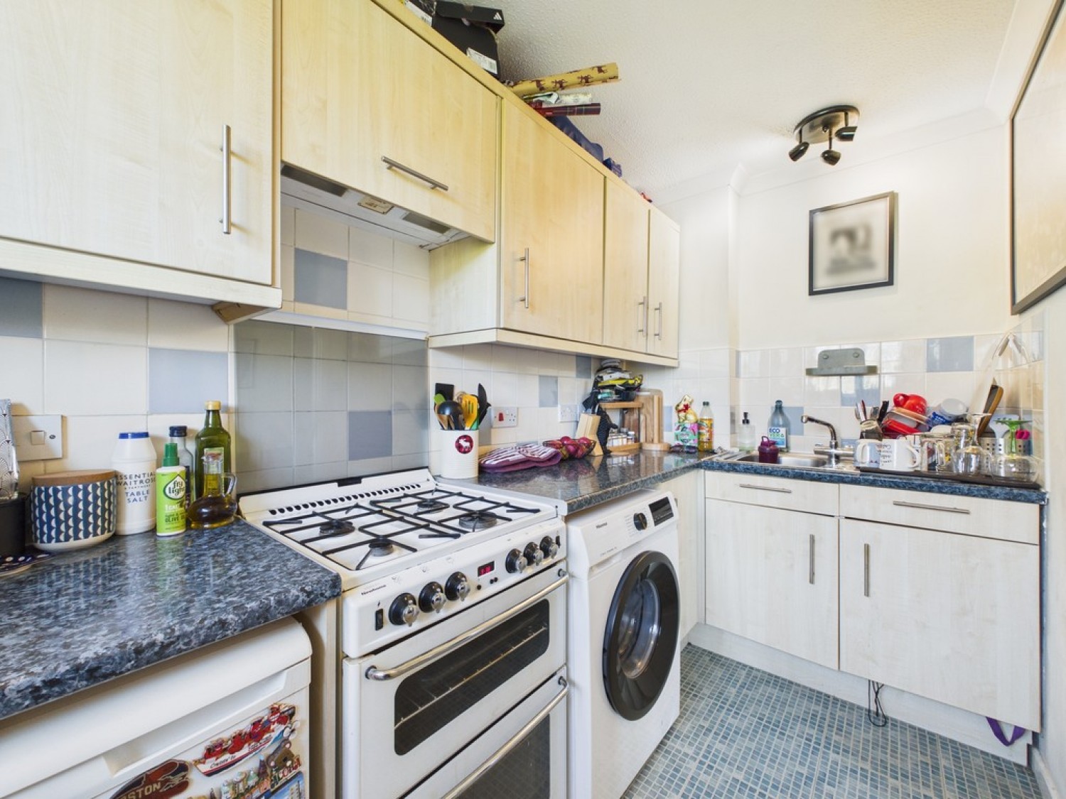 1 bedroom Flat for Sale Horsham, West Sussex
