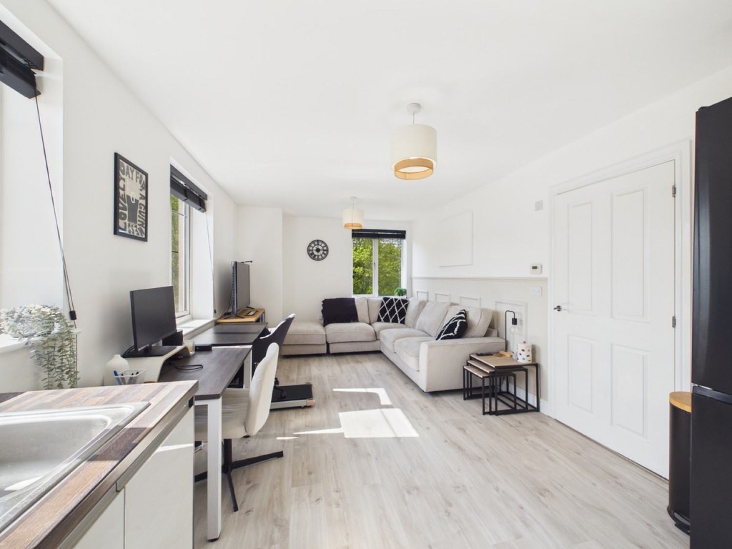 2 bedroom Flat for Letting Hammingden Court, Forge Wood, Crawley