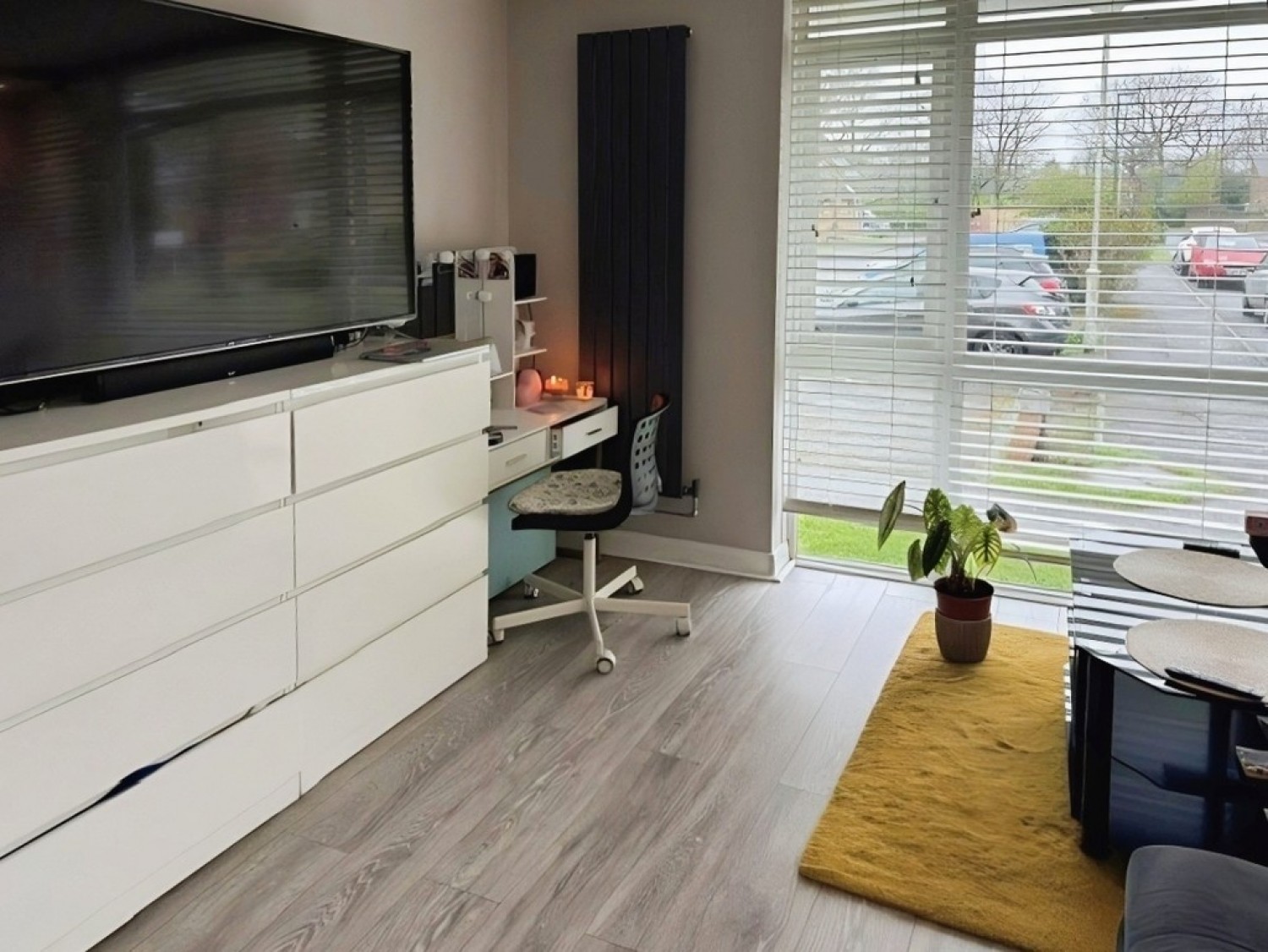 1 bedroom Flat for Letting Owlbeech Place, Horsham