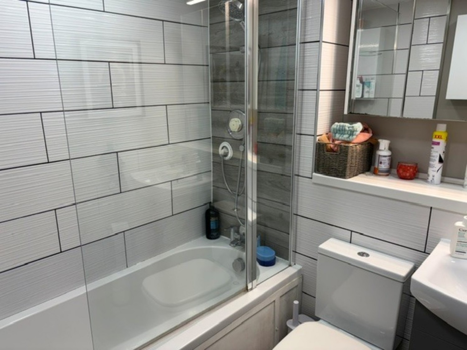 1 bedroom Flat for Letting Owlbeech Place, Horsham