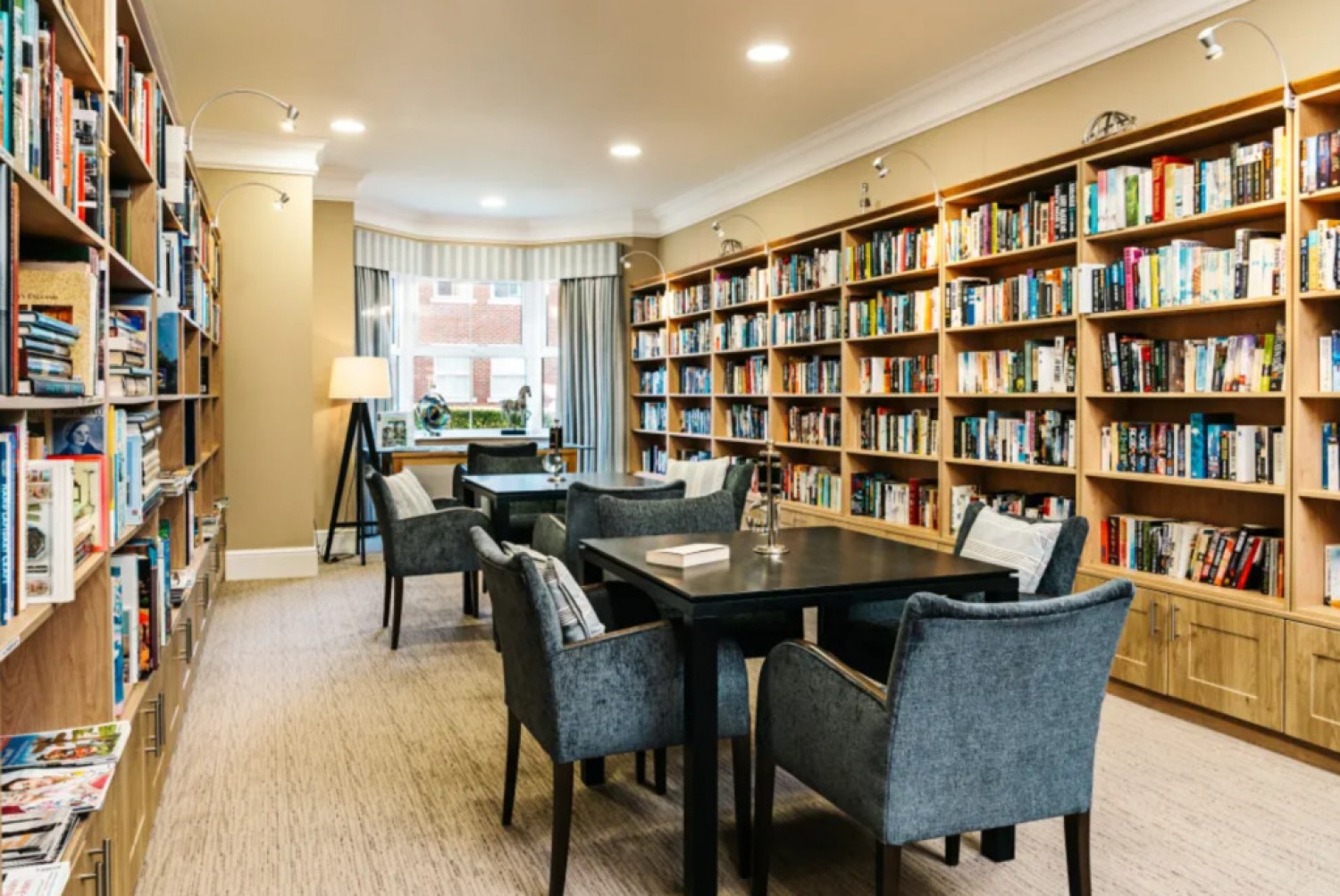 2 bedroom Flat for Sale Durrants Drive, Durrants Village, Faygate