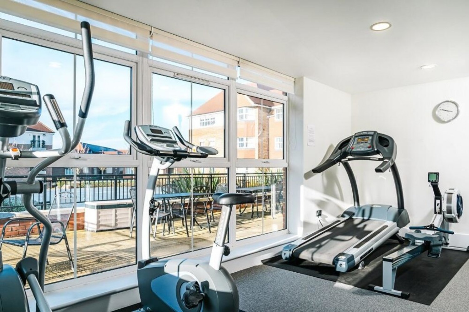 2 bedroom Flat for Sale Durrants Drive, Durrants Village, Faygate