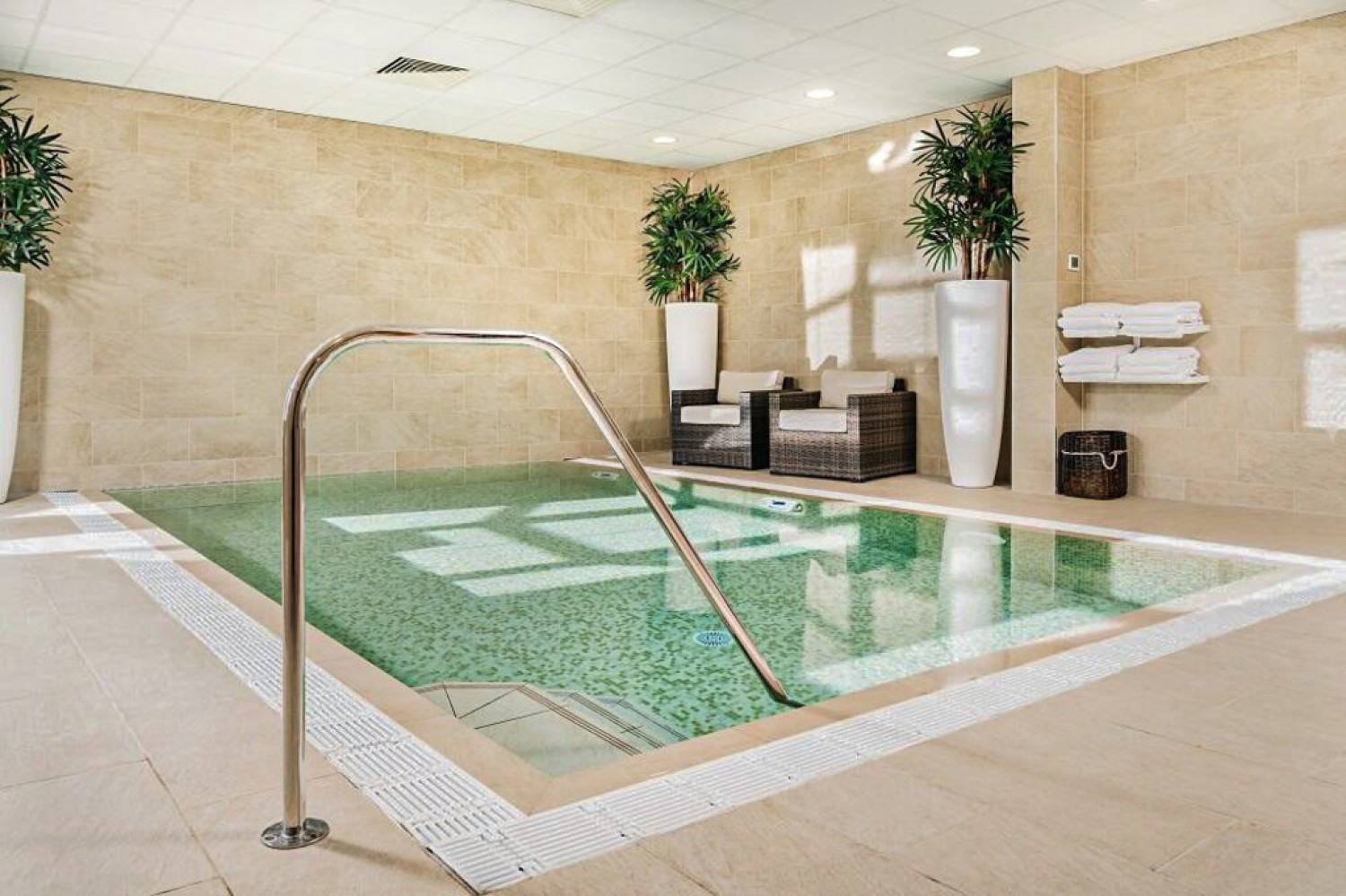 2 bedroom Flat for Sale Durrants Drive, Durrants Village, Faygate