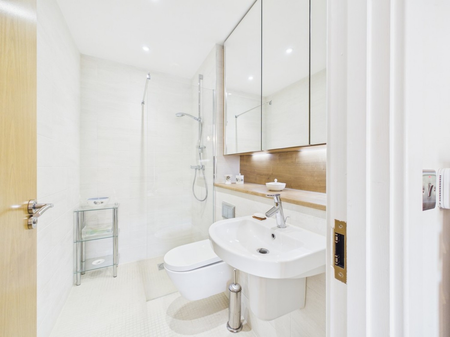 2 bedroom Flat for Sale Durrants Drive, Durrants Village, Faygate