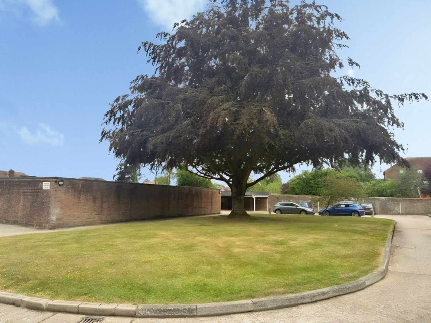 2 bedroom Flat for Letting Ringley Oak, Horsham