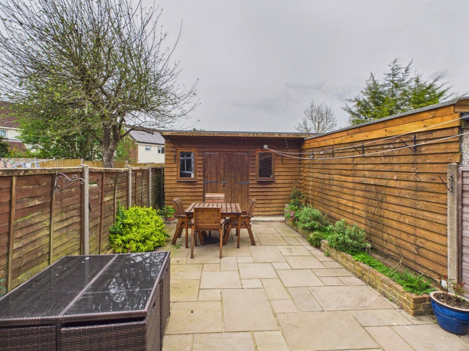 5 bedroom House for Sale Milton Road, Pound Hill, Crawley