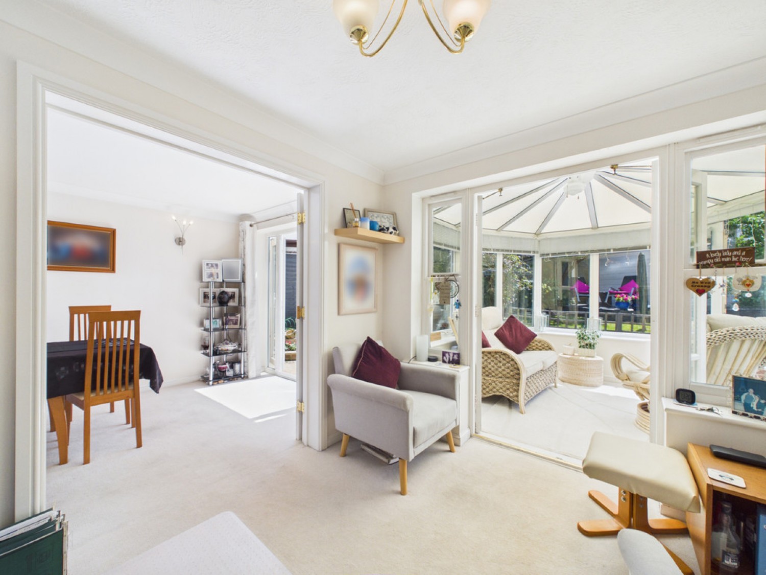 4 bedroom House for Sale Earles Meadow, Horsham