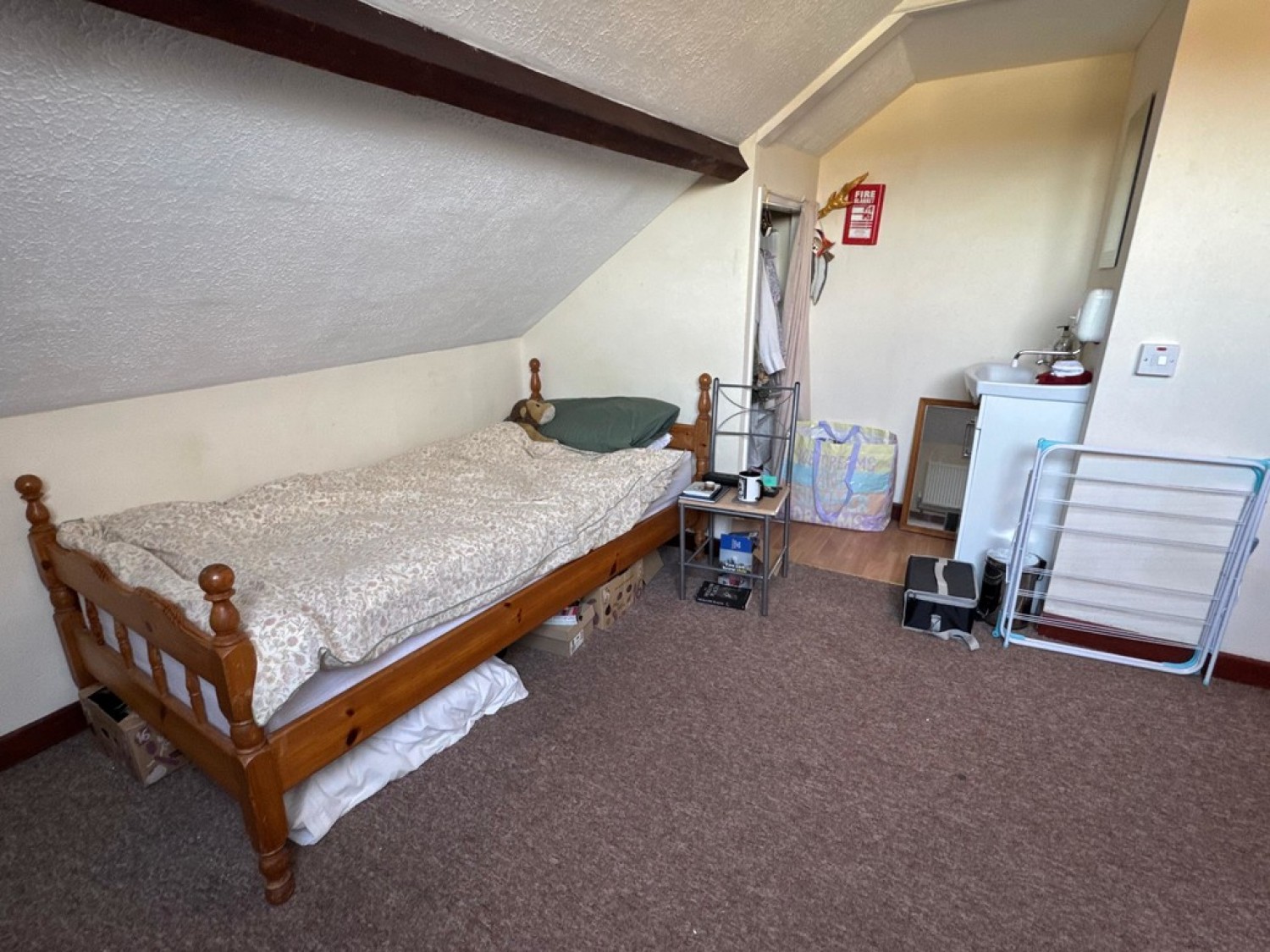 6 bedroom House of Multiple Occupation in Lister Hill, Falmouth