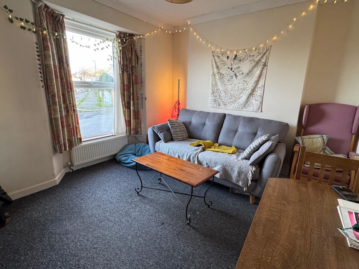 Lister Hill, Falmouth