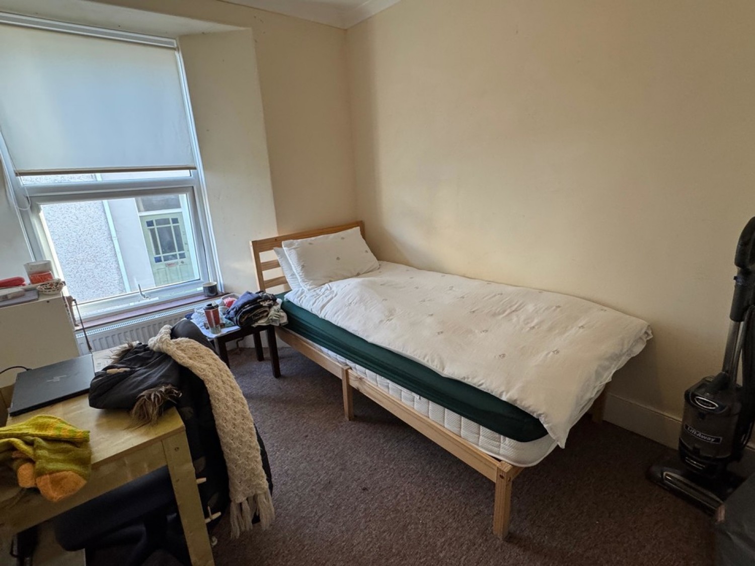 6 bedroom House of Multiple Occupation in Lister Hill, Falmouth