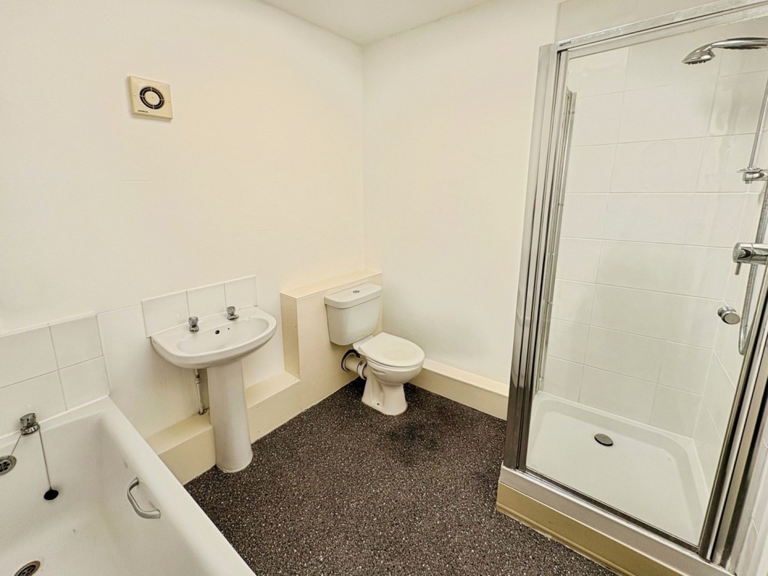 2 bedroom Flat for Letting Market Street, Falmouth