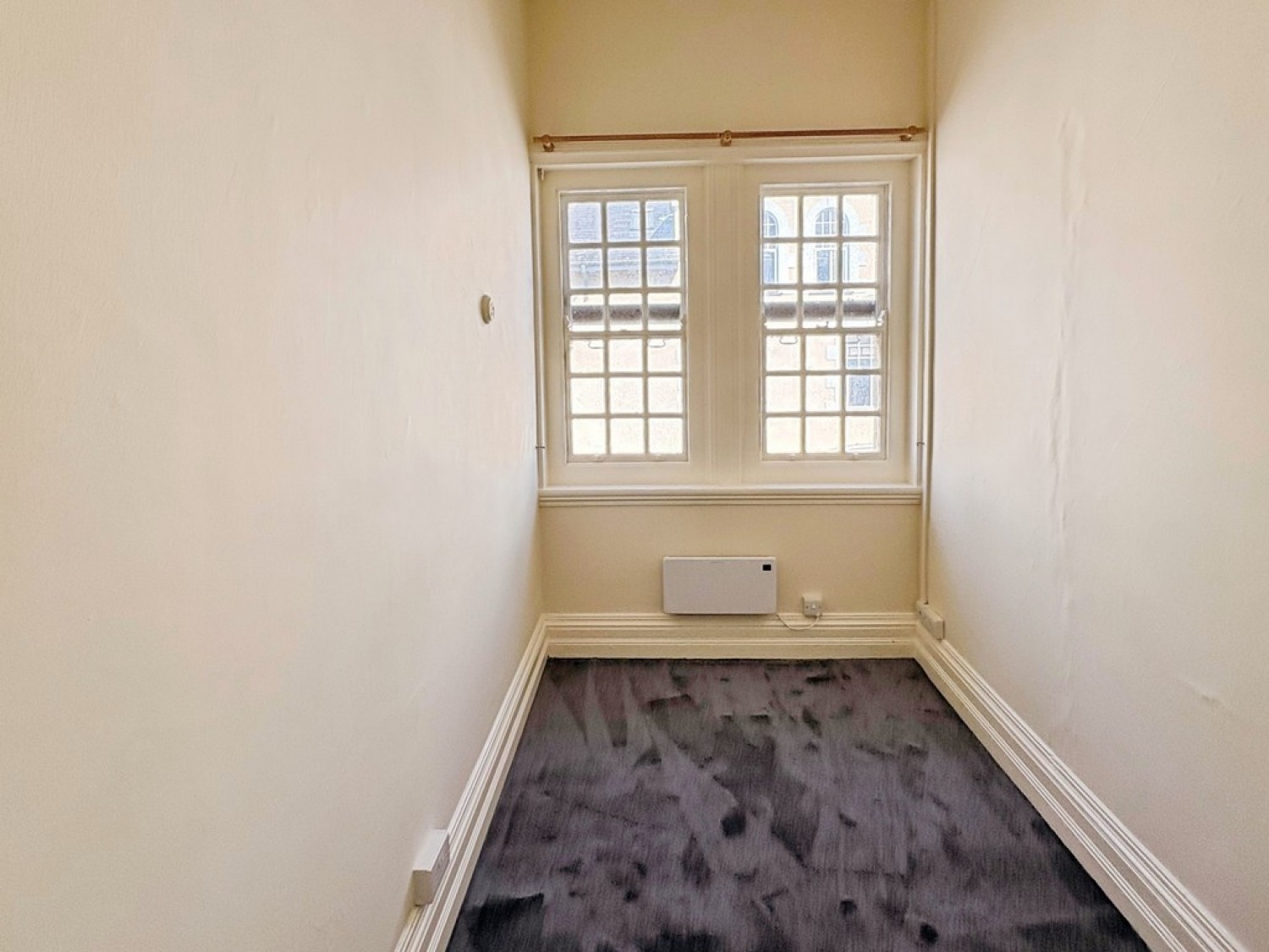 2 bedroom Flat for Letting Market Street, Falmouth