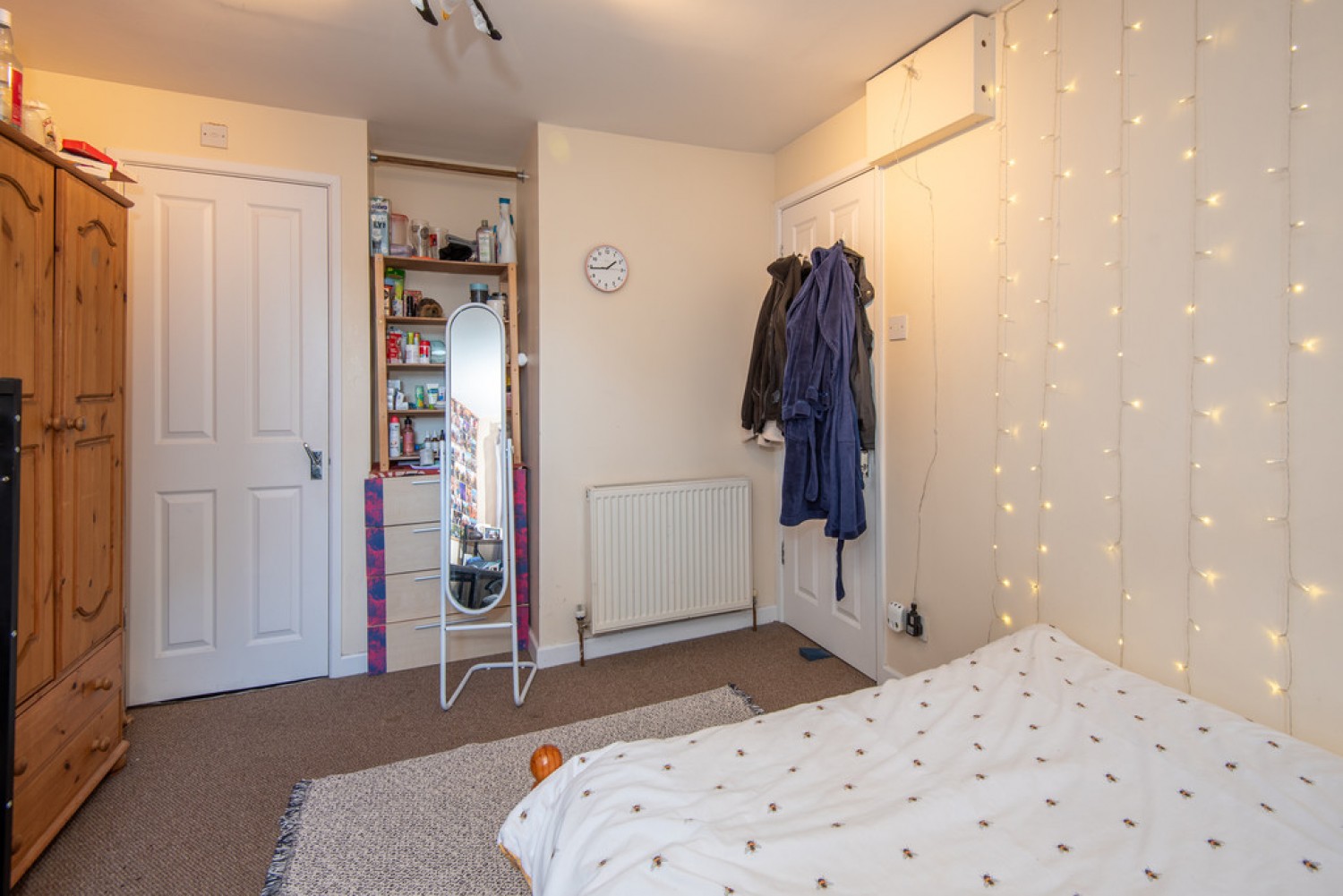 4 bedroom Flat in Market Street, Falmouth