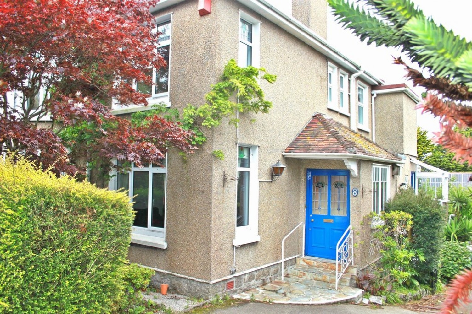 6 bedroom House for Letting Dracaena Avenue