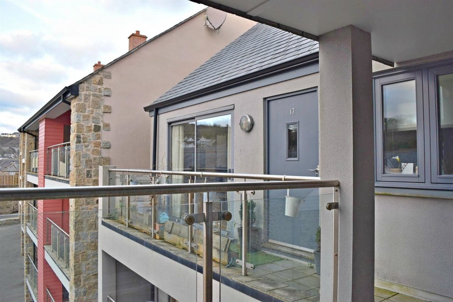 Swingbridge House , Penryn