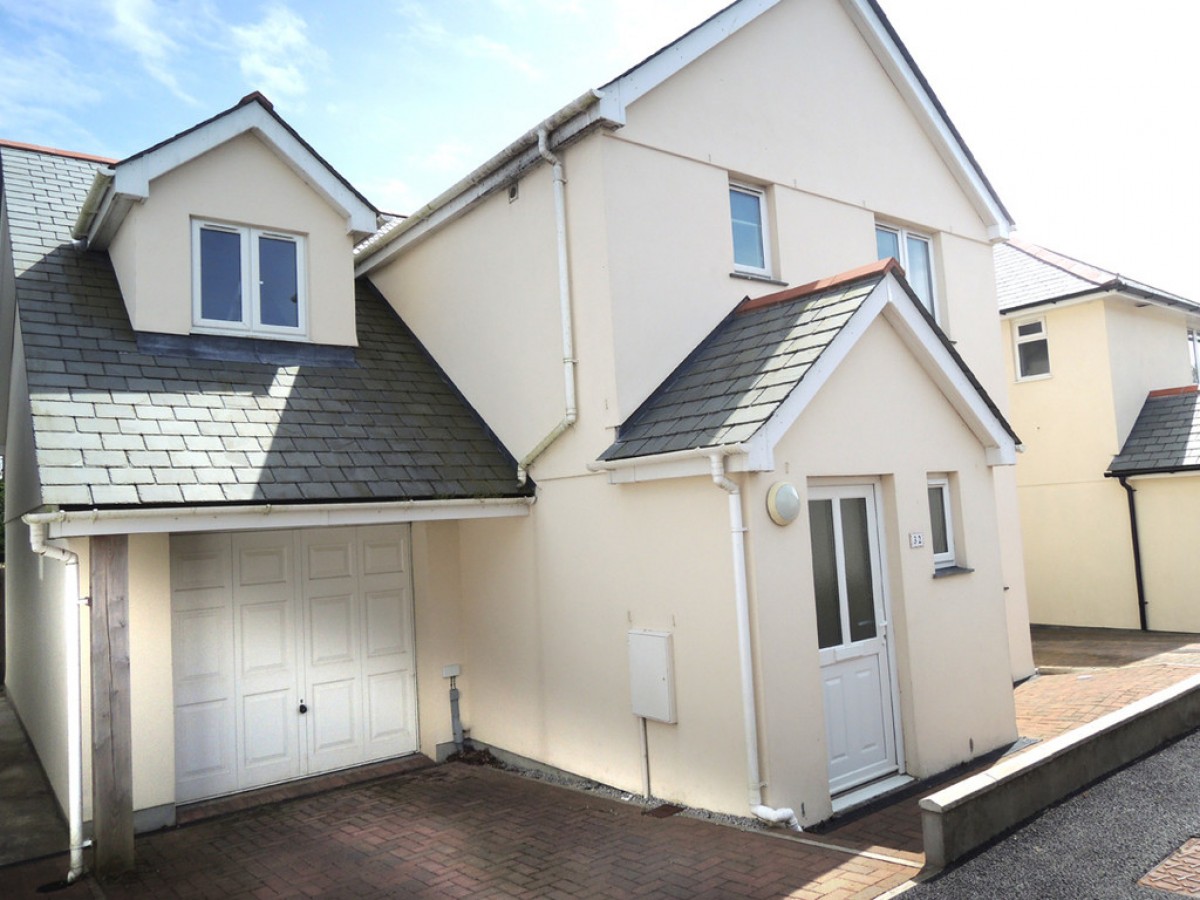 Mullion, Helston