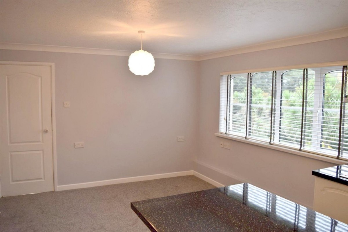 Marine Court, Pendennis Road