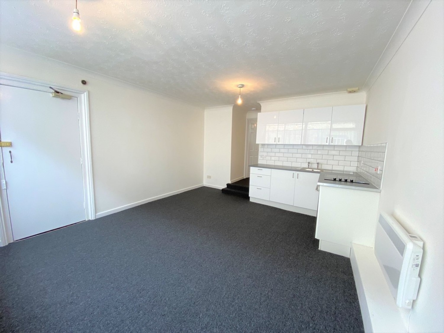 1 bedroom Flat for Letting Higher Market Street, Penryn