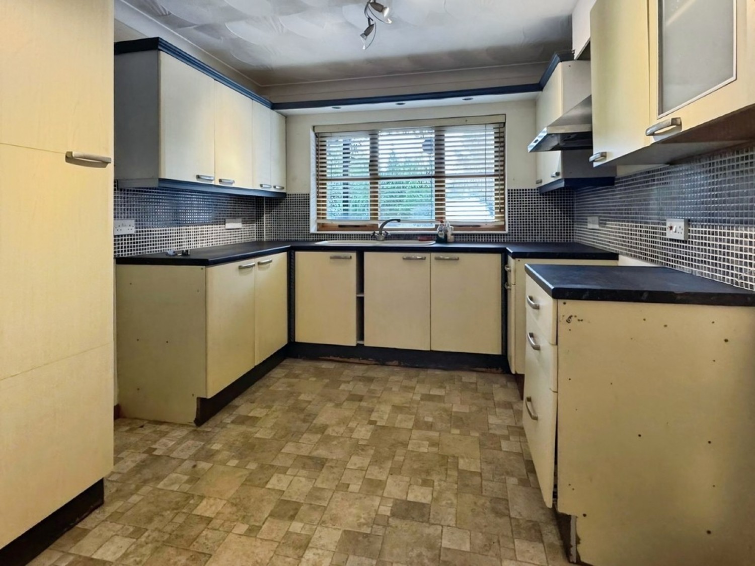 6 bedroom House for Letting Heamoor, Penzance