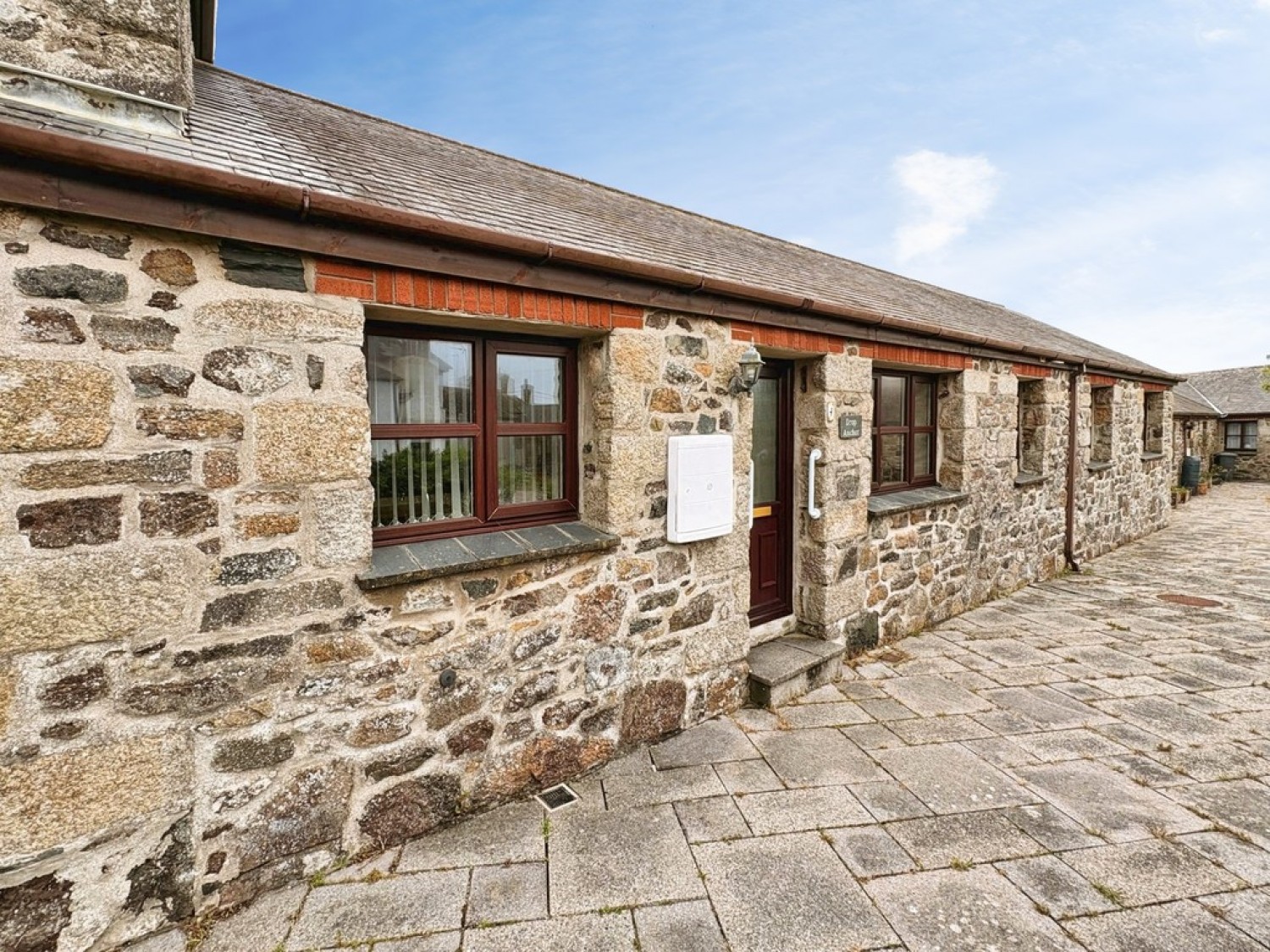 2 bedroom House for Letting Trenoweth Court, The Lizard