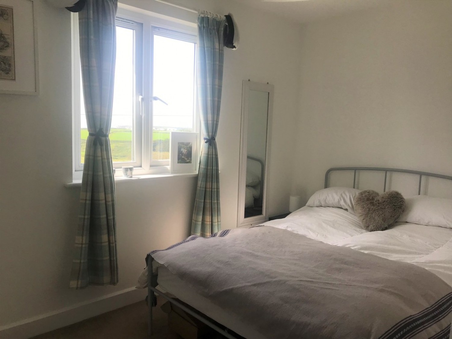 3 bedroom House for Letting Clifden Close, Mullion