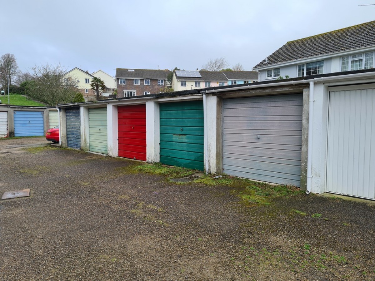 Pengarth Rise, Falmouth