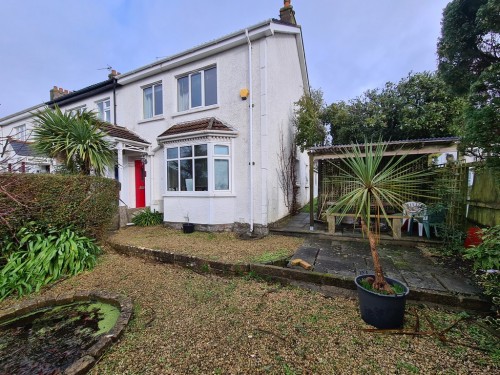 Kings Avenue, Falmouth