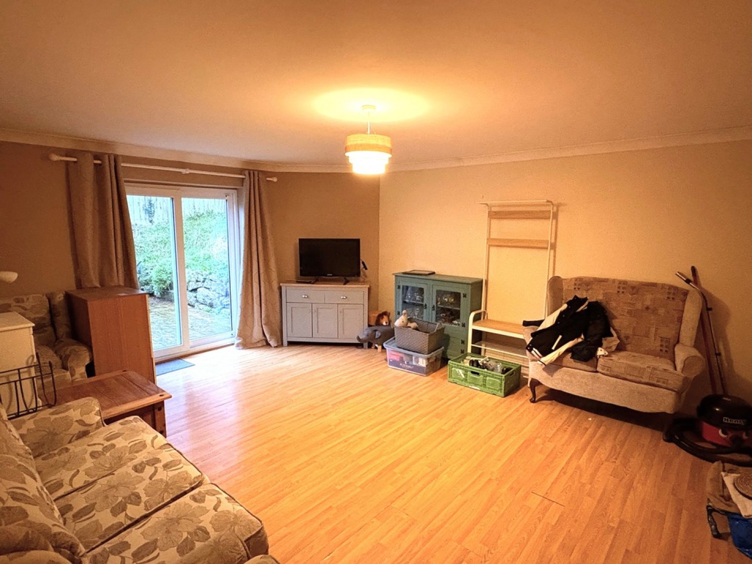 3 bedroom Bungalow for Letting Trevethick Lane, Pool