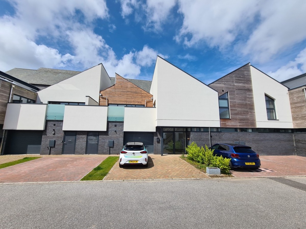 Campbeltown Way, Port Pendennis, Falmouth