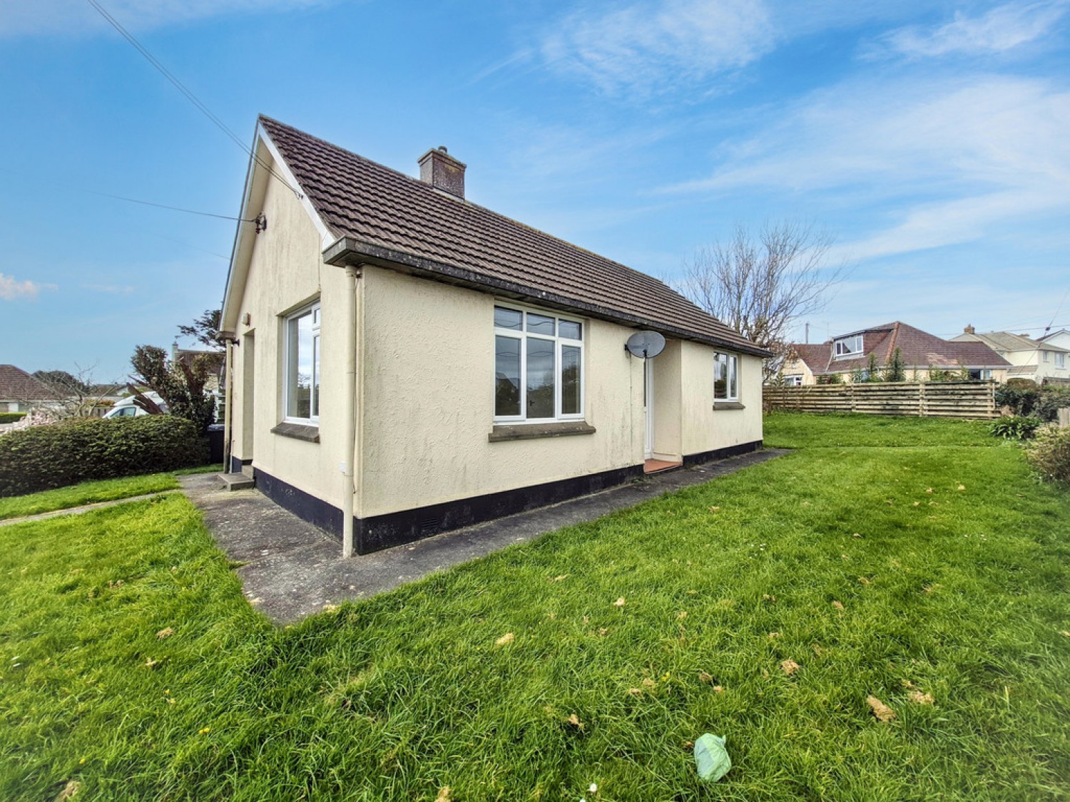 2 bedroom Bungalow for Sale Turnpike, Helston, Cornwall