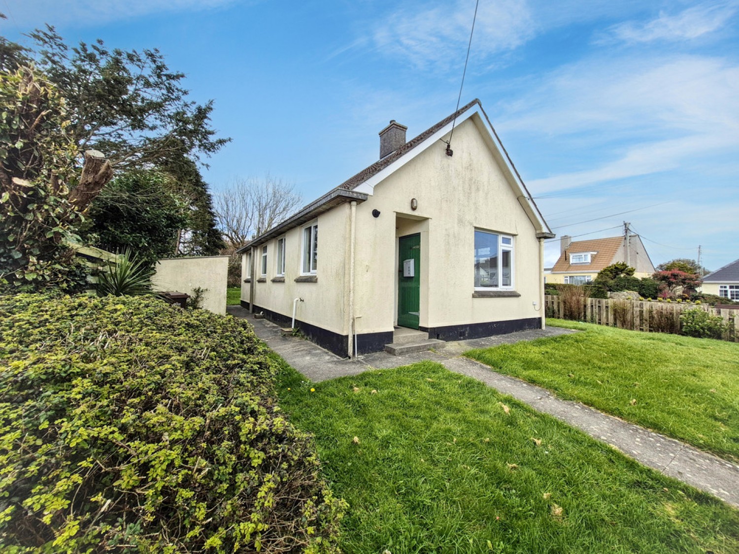 2 bedroom Bungalow for Sale Turnpike, Helston, Cornwall