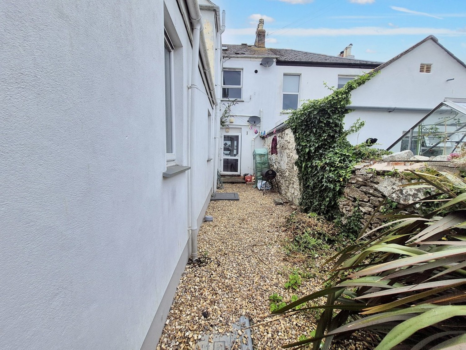 2 bedroom Flat for Sale Budock Terrace, Falmouth, Cornwall