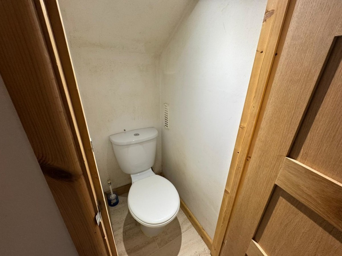 High Street, Falmouth