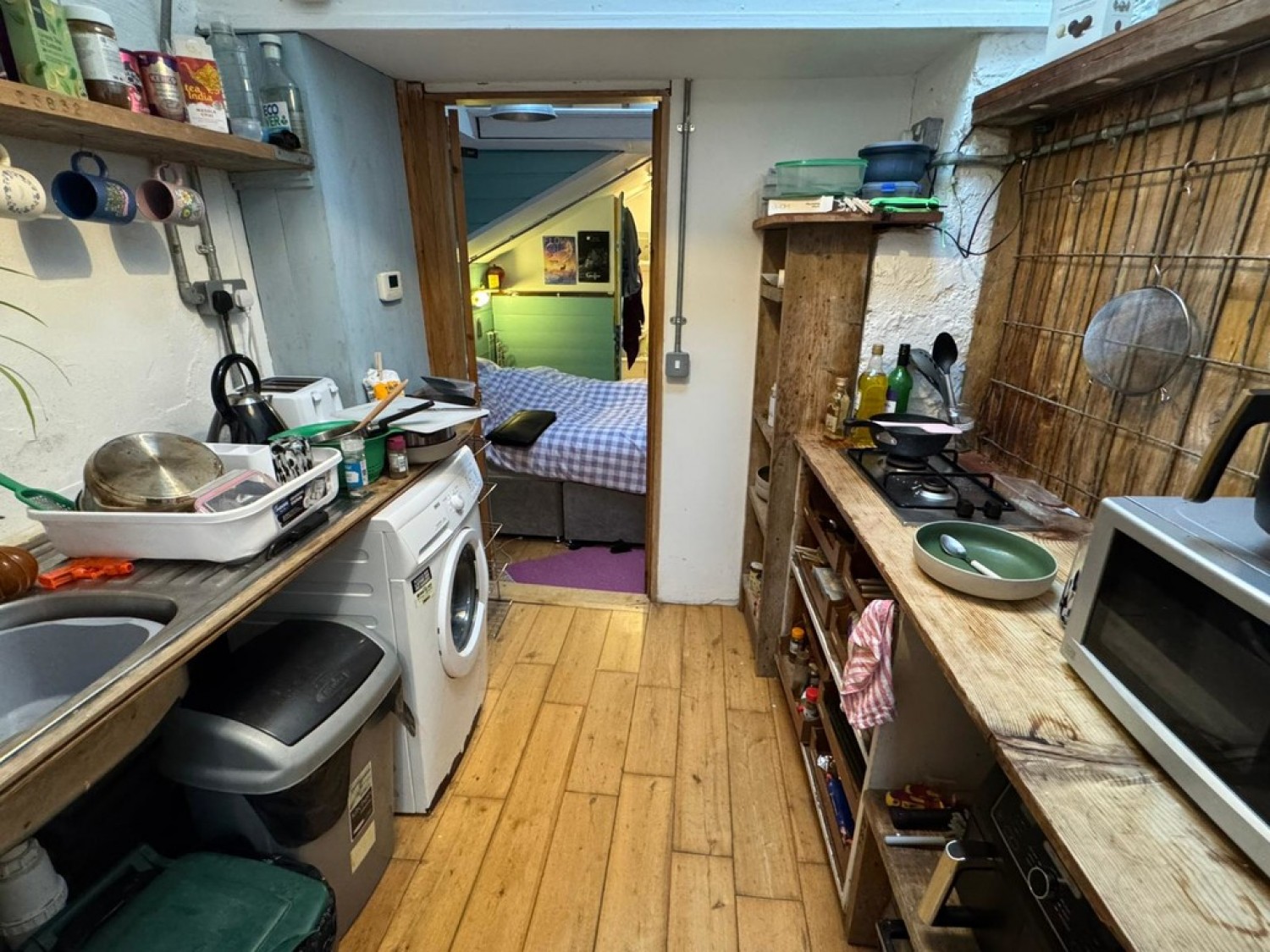 2 bedroom Flat for Letting High Street, Falmouth