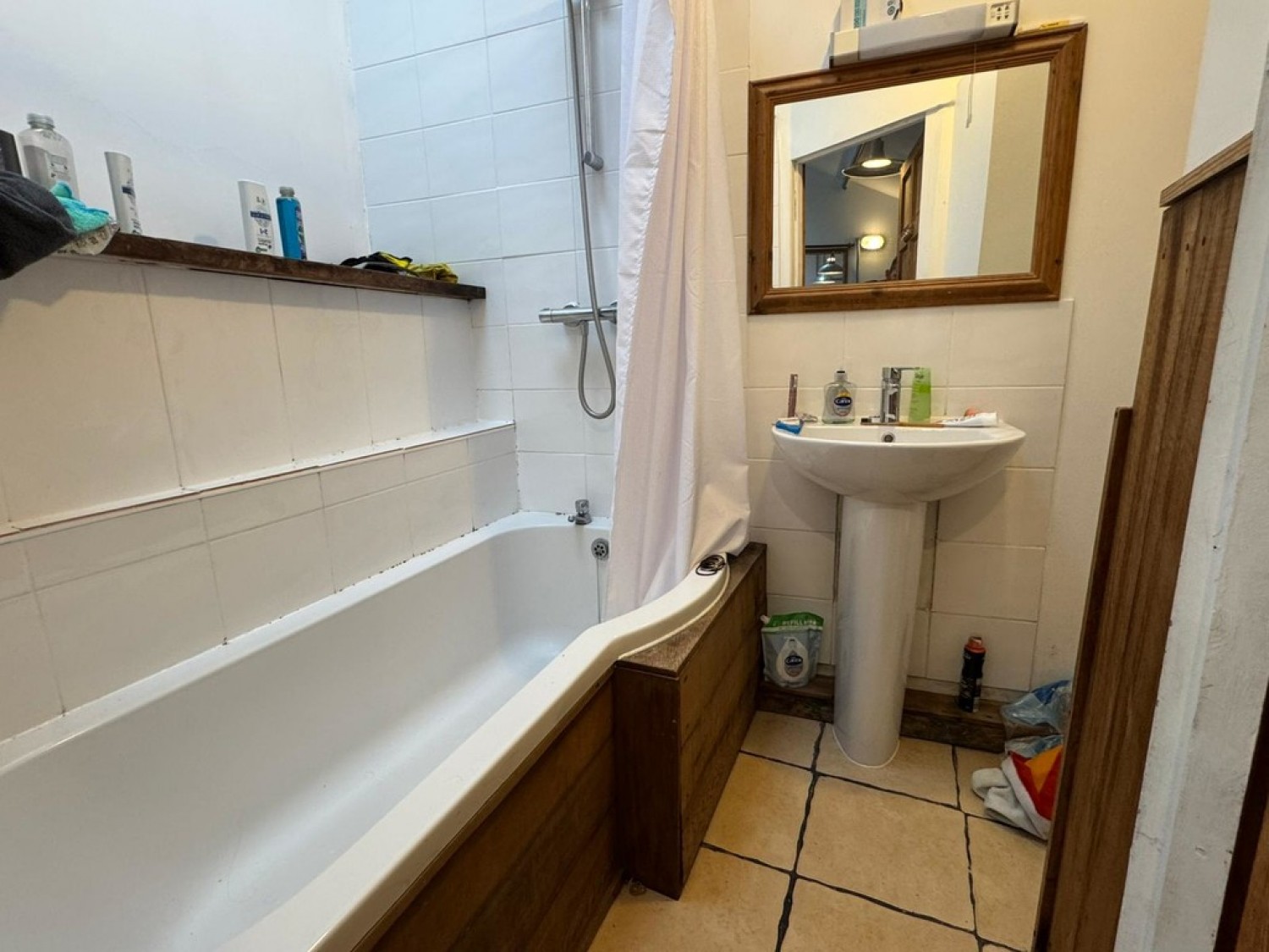 2 bedroom Flat for Letting High Street, Falmouth