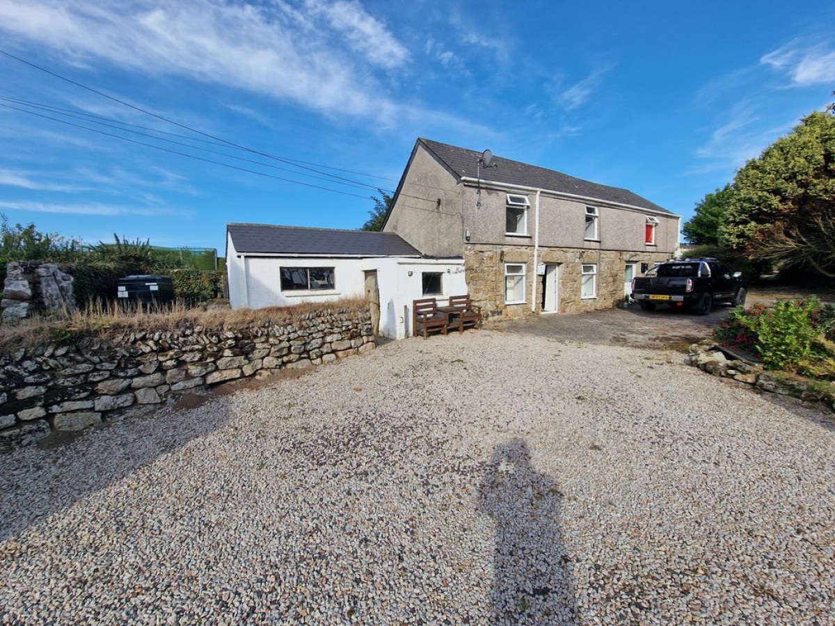 Cargenwyn Farm, Praze