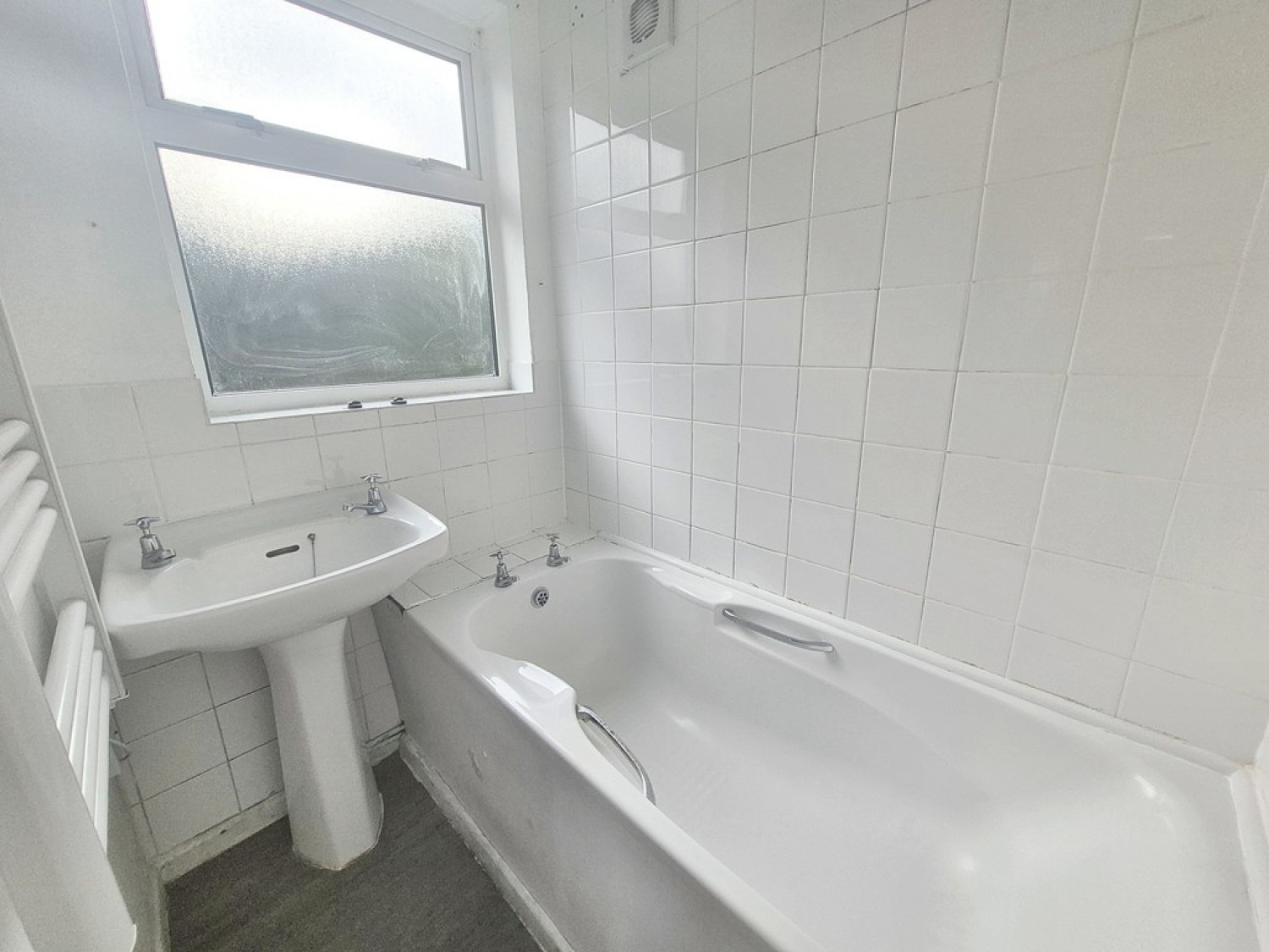 3 bedroom House for Sale Oakfield Road