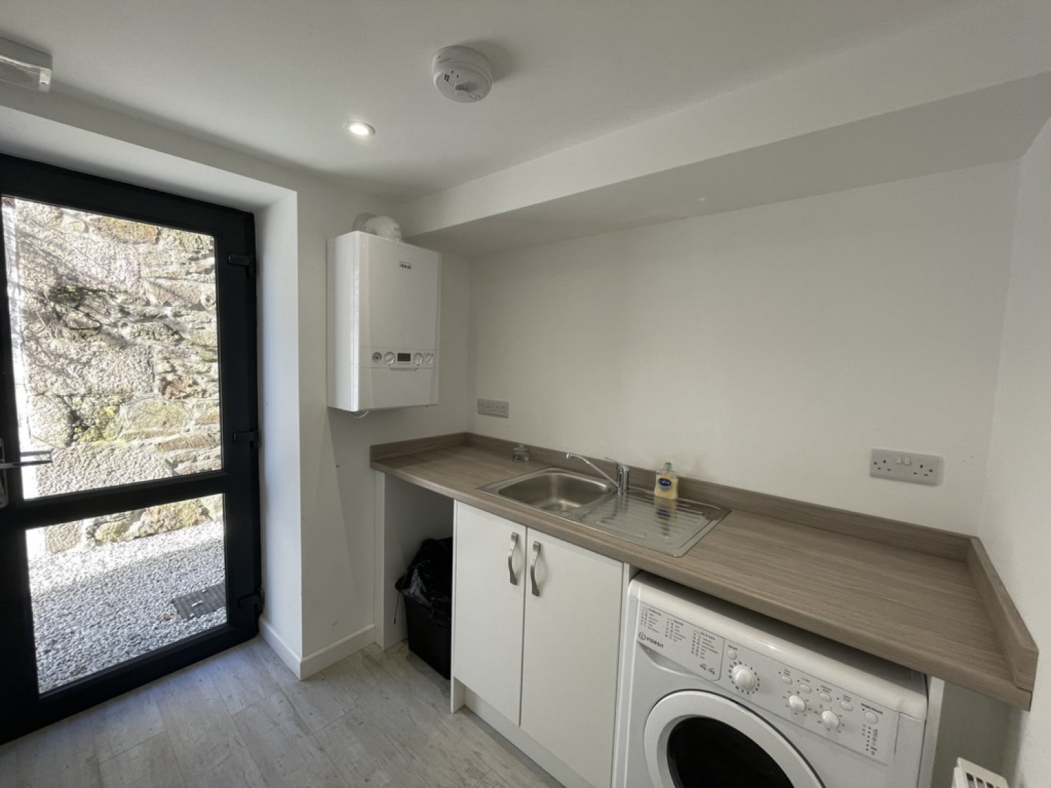 Poppy Court, Helston