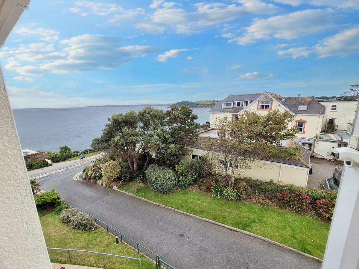 Cliff Road, Falmouth