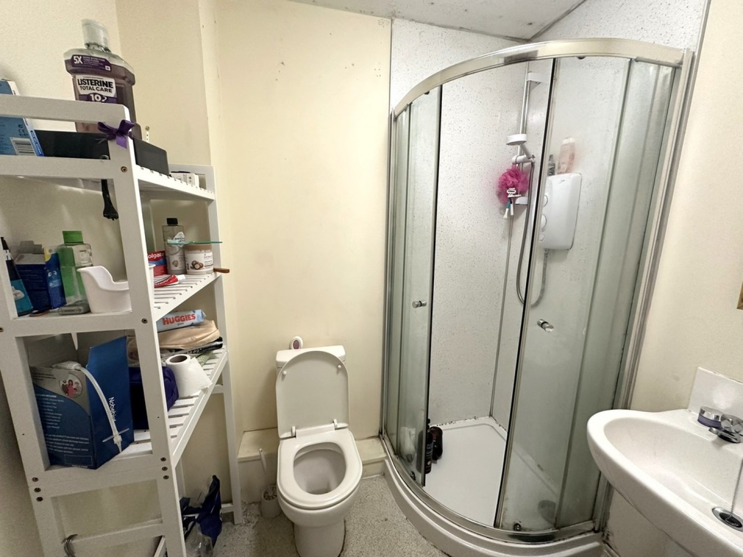 6 bedroom Flat in Market Street, Falmouth