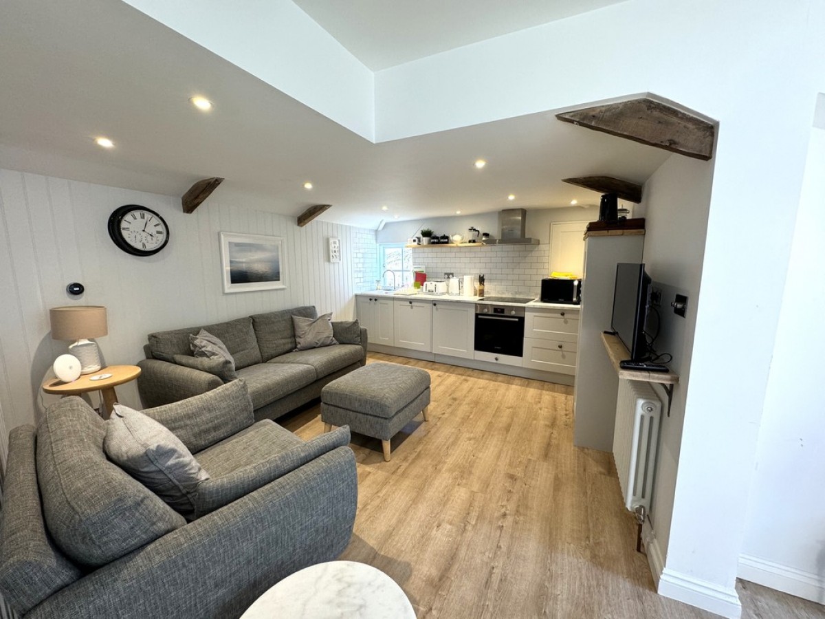 Stratton Place, Falmouth