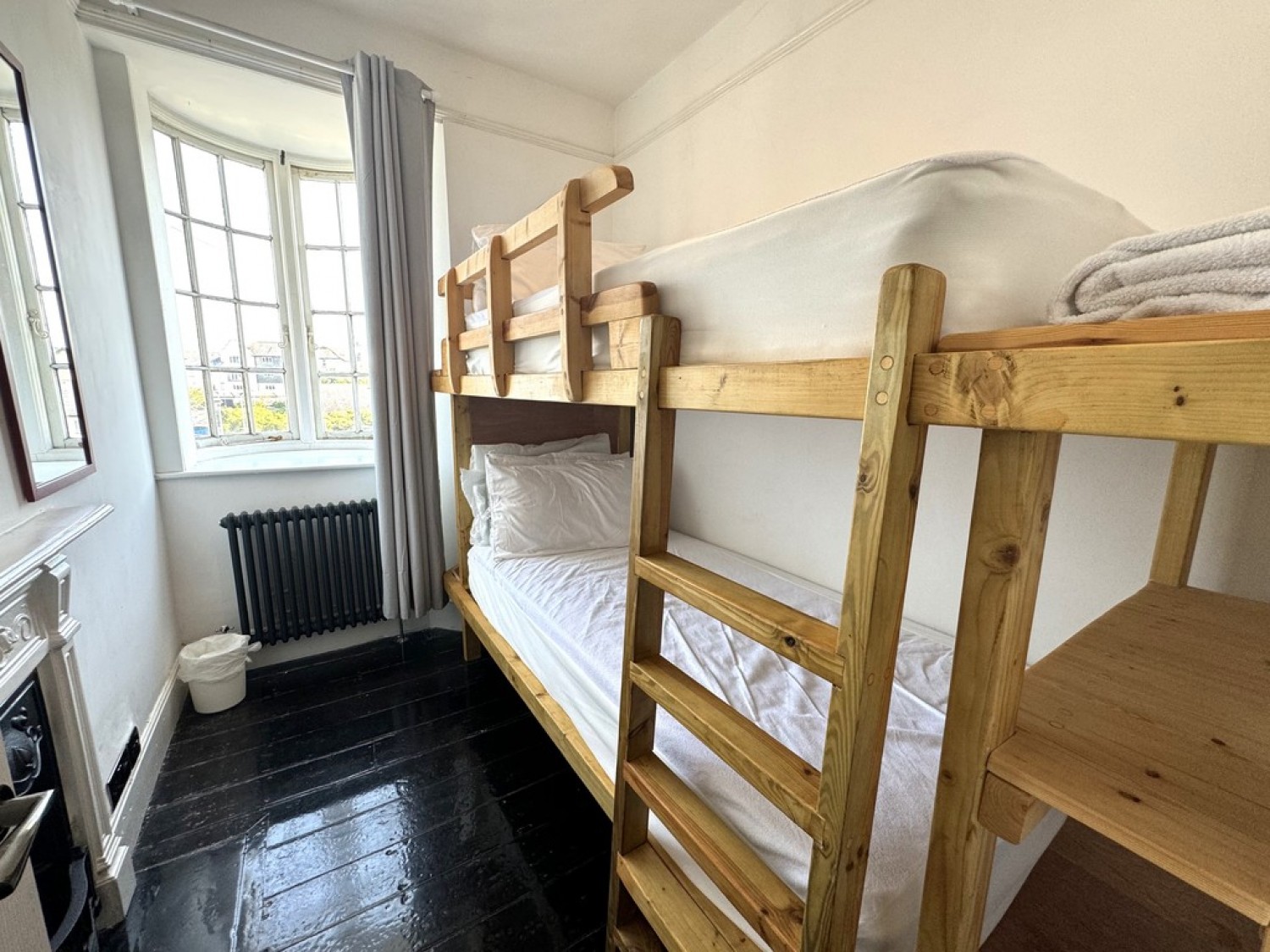 3 bedroom House for Letting Marine Crescent, Falmouth