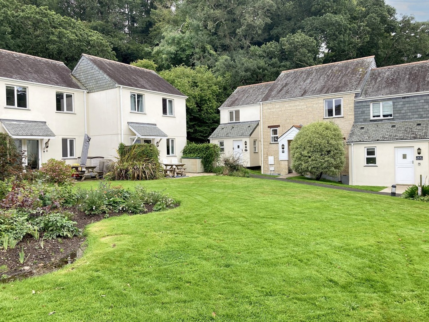 2 bedroom House for Sale Pendra Loweth, Goldenbank