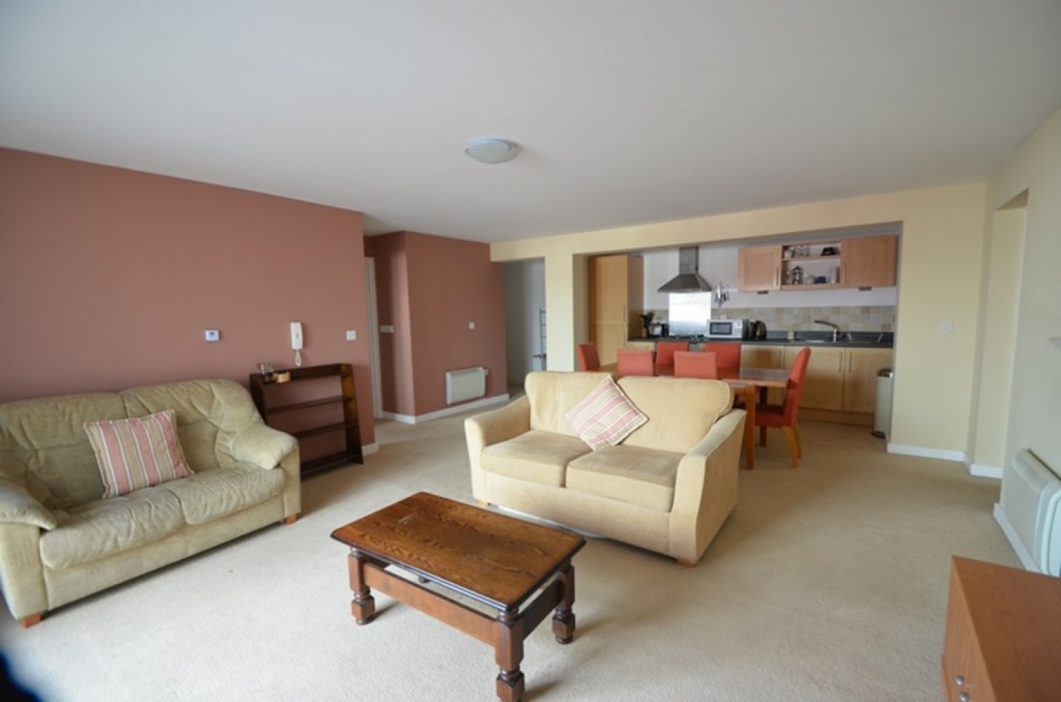 2 bedroom Flat for Sale Wyndham House, College Hill