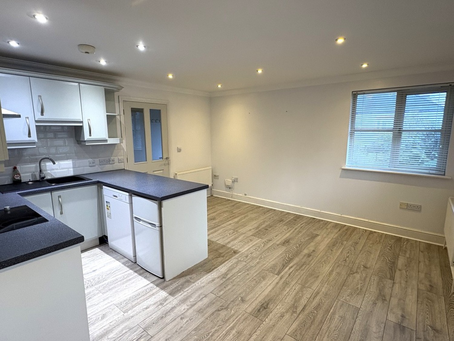 1 bedroom Flat for Letting The Walled Garden, Penryn