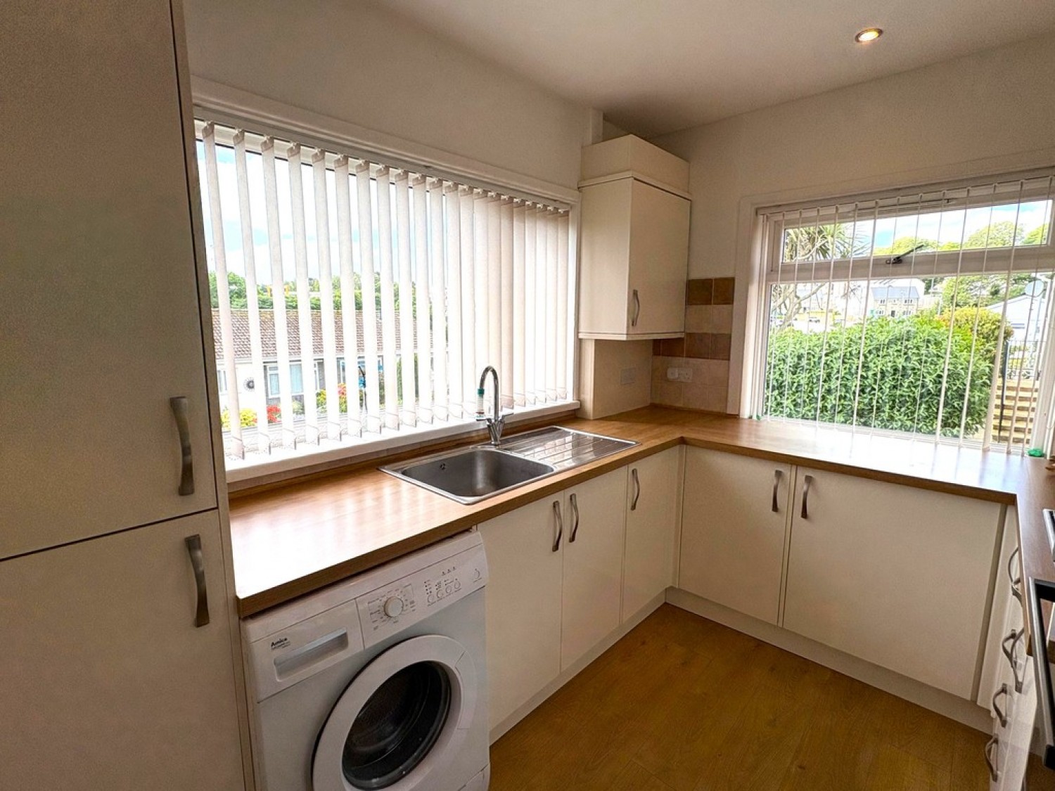 2 bedroom Bungalow for Letting Conway Road, Falmouth