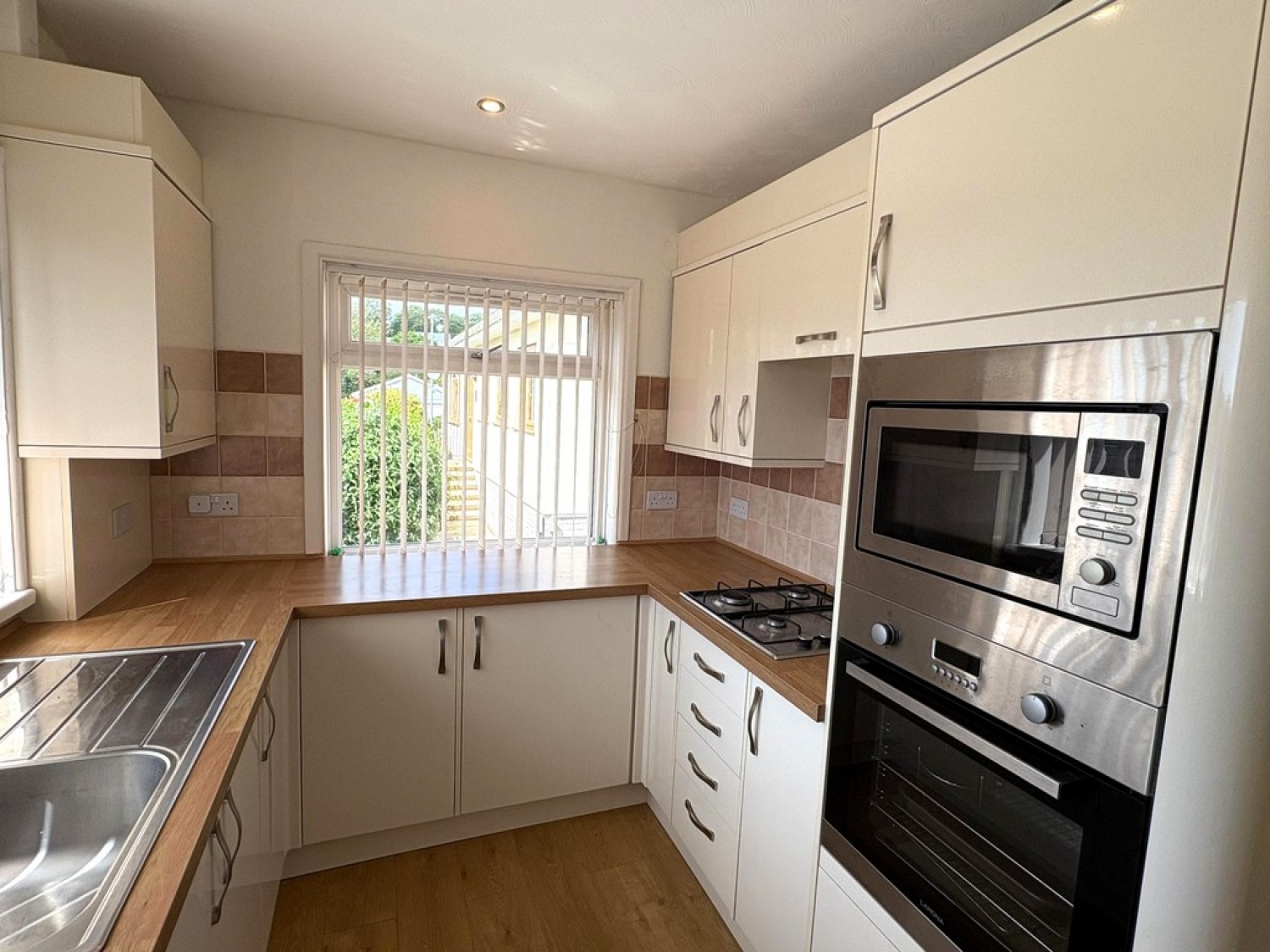 2 bedroom Bungalow for Letting Conway Road, Falmouth